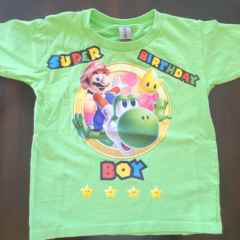 Gildan Green Super Birthday Boy Tee with Characters